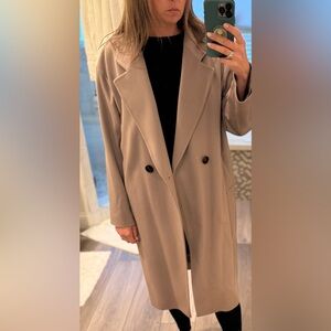 Long Fleurette women’s coat made of 100% Loro Piana Italian Wool, size 12.